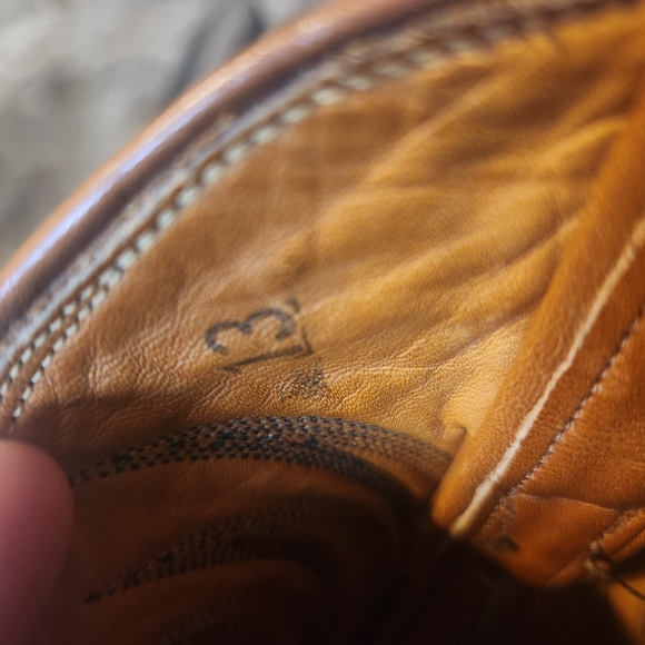 Vintage Tony Lama Brown Western Heeled Boots Size 7 - Picture 7 of 11